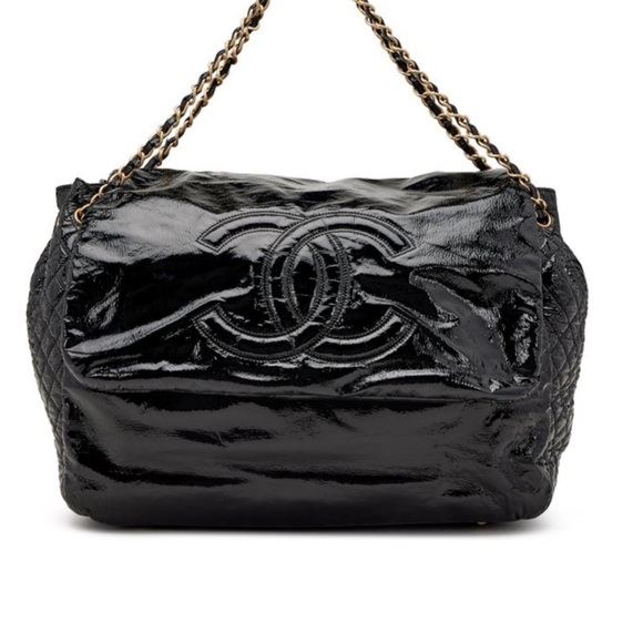 Rock and chain Chanel bag ,with certificate of authenticity, used like new - Picture 3 of 3